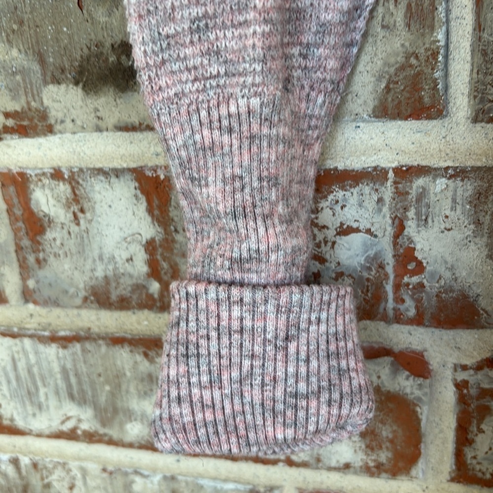Intimately Free People Heathered Pink Knit Henley  Top - Picture 2 of 8